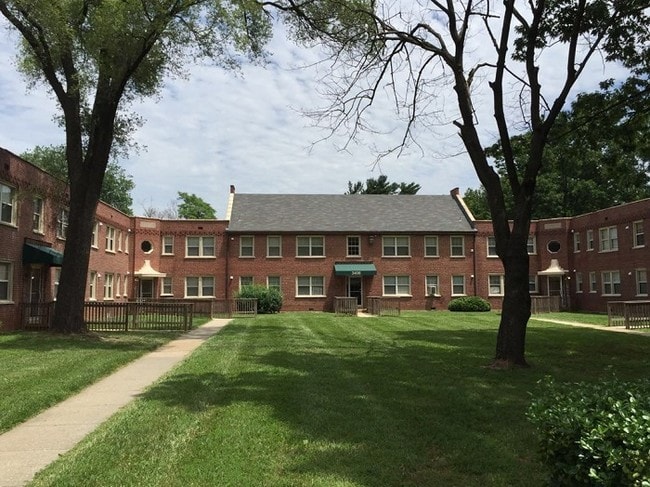 Ashburton Woods Apartments