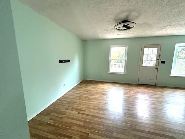 Photo - Nice 2 bedroom 2 bath home