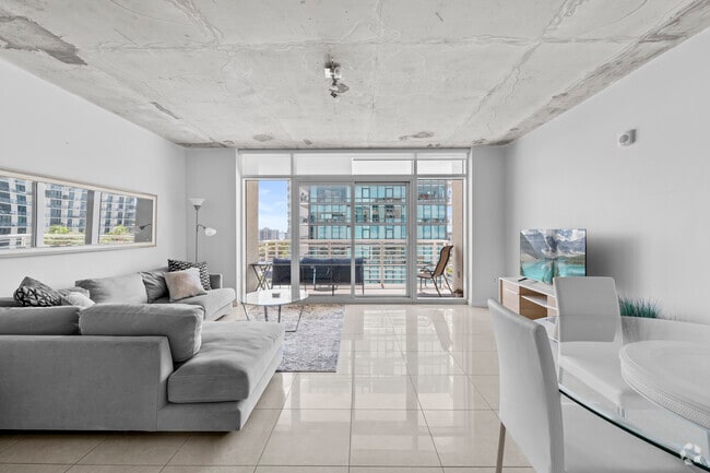 Building Photo - 3250 NE 1st Ave Unit 917 Rental