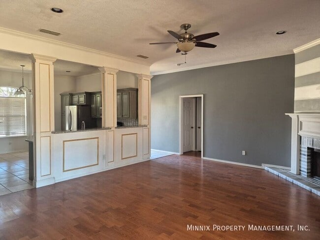 Photo - 1923 76th St