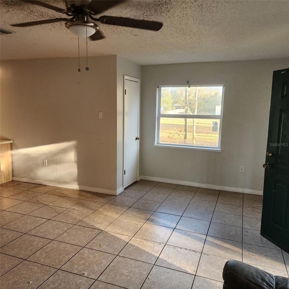 Photo - 305 NW 11th Ave