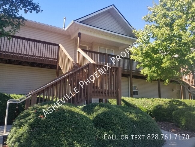 Building Photo - 306 Olde Covington Way