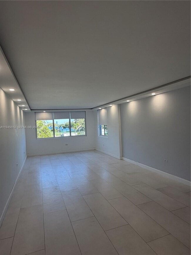 Photo - 441 NE 195th St Unit 205