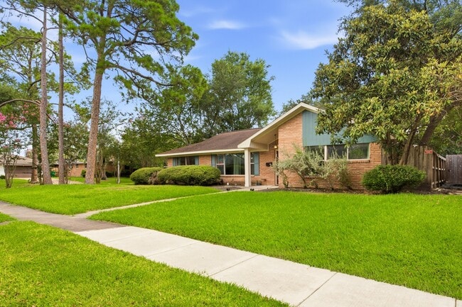 Photo - 5238 Kinglet St