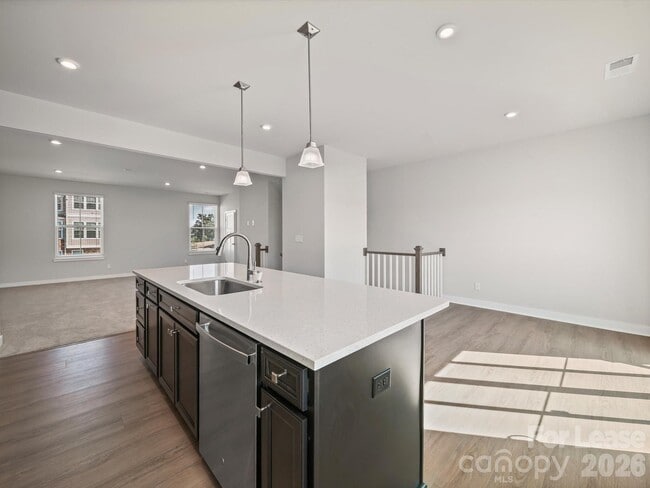 Photo - 9922 Oaklawn Blvd NW