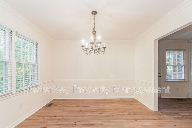 Photo - 6936 Three Bridges Circle