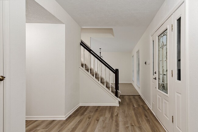 Photo - 35 Berryfrost Ln