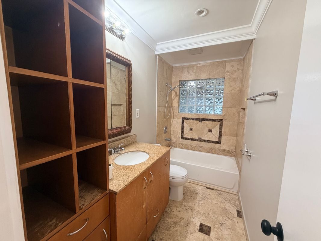 Photo - 721 Nathan Hale Rd