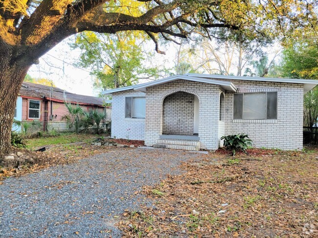 Building Photo - Beautiful 3/2 House for Rent