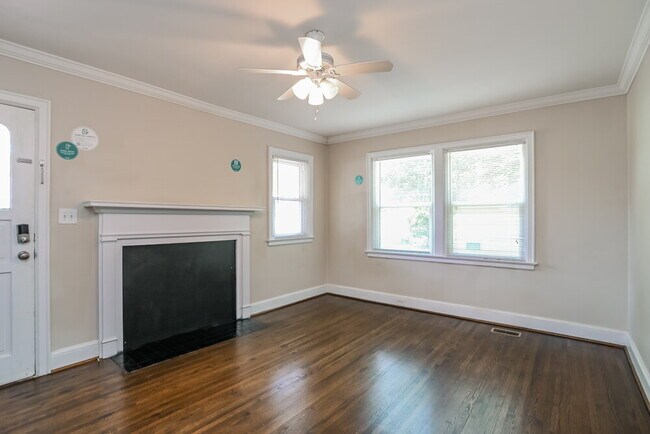 Photo - 2400 Morton St