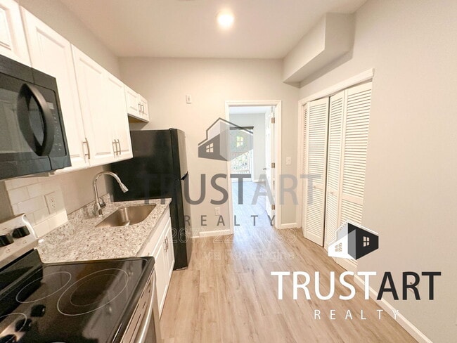 Photo - 2404 W Thompson St Unidad B