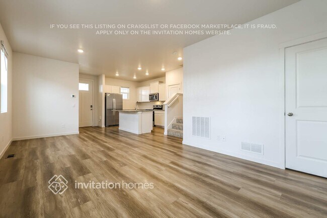 Photo - 27470 E Maple Ave