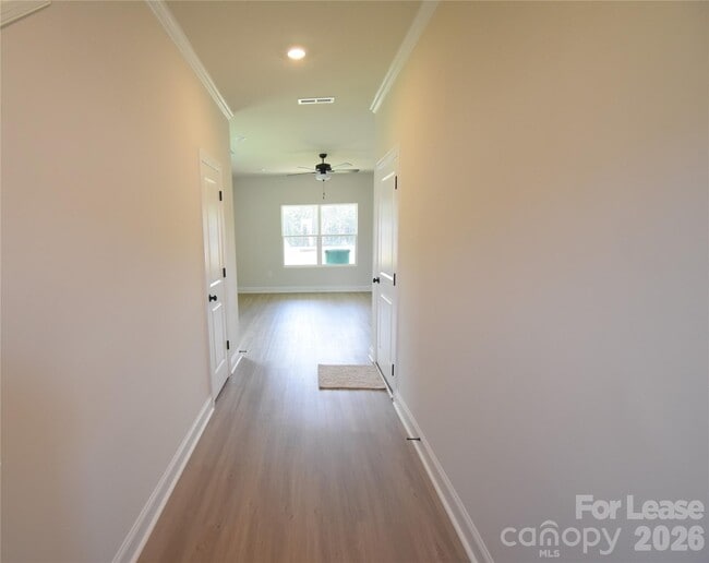 Photo - 3519 Narrow Ln