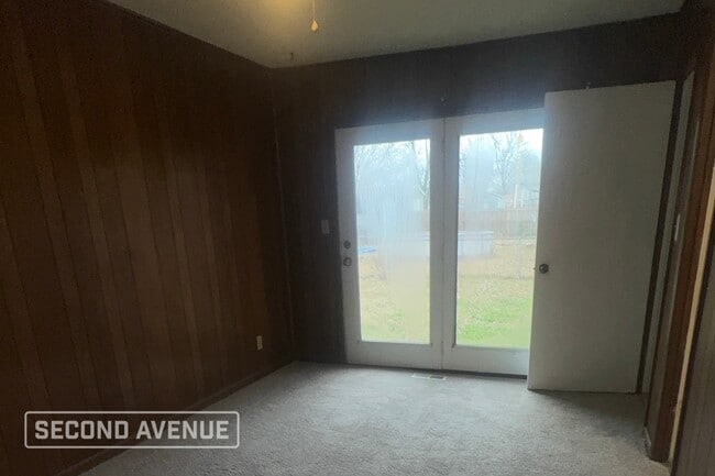 Photo - 510 Denise Dr SW