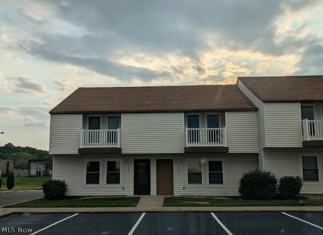 Building Photo - 1563 Whitehall Blvd