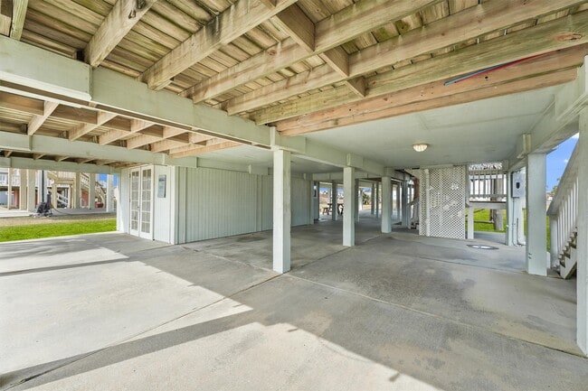 Photo - 16634 Jamaica Beach Rd