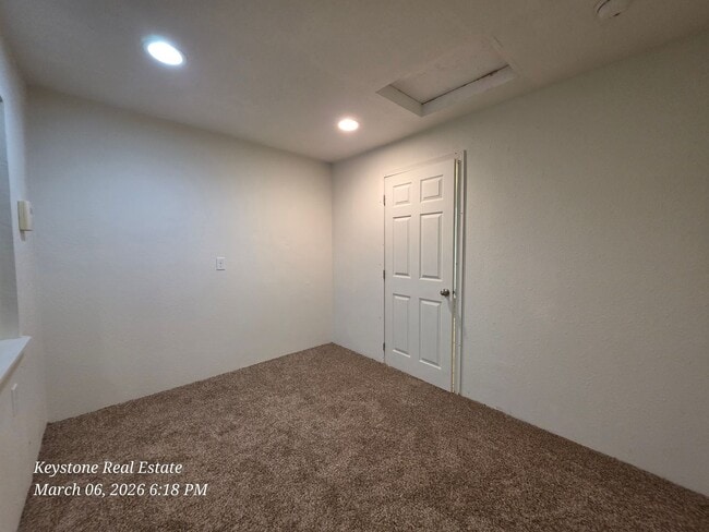 Photo - 15454 Unit 15457