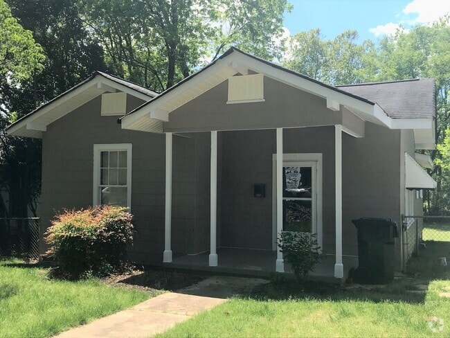 Building Photo - 4 Bedroom Near Downtown & Winthrop! Rental