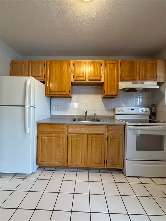 Photo - 565 Hyde Park Ave Unidad 5