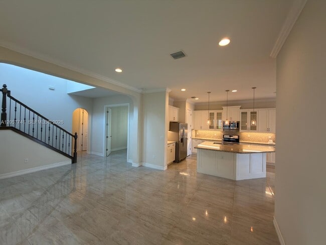 Photo - 455 SW 113th Ln