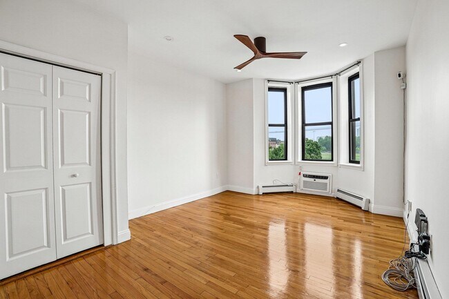 82 Manhattan Ave Unidad 6