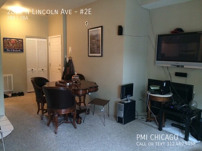 Photo - 2825 N Lincoln Ave Unit #2E