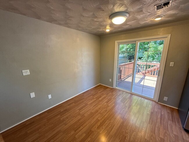 Photo - 2551 23rd Ave SE