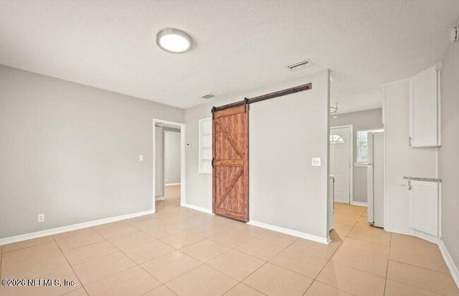 Photo - 2514 Peach Dr