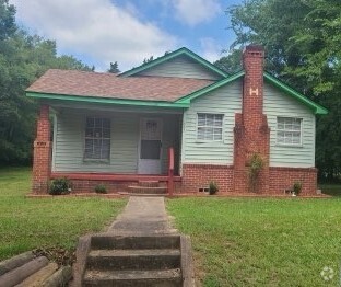 Building Photo - 1007 Sanford St Rental