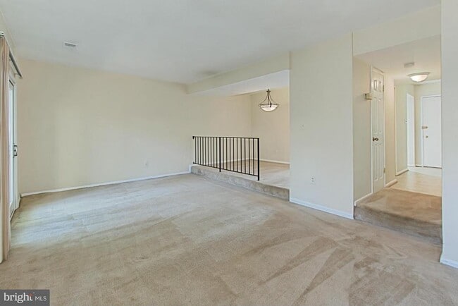 Photo - 9637 Westport Ln