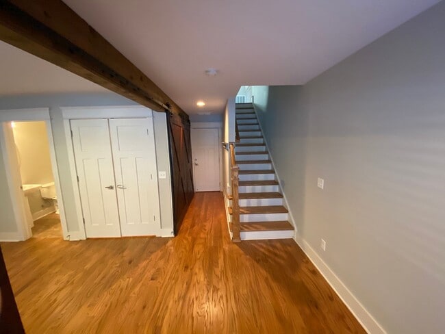 Photo - 602 Mariner Way