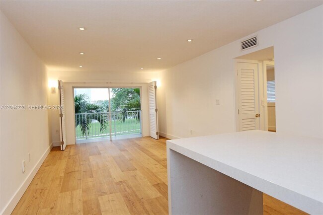 Photo - 7570 SW 82nd St Unit F212