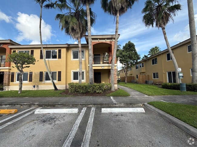 Building Photo - 935 NE 33rd Terrace Unit 104 Rental