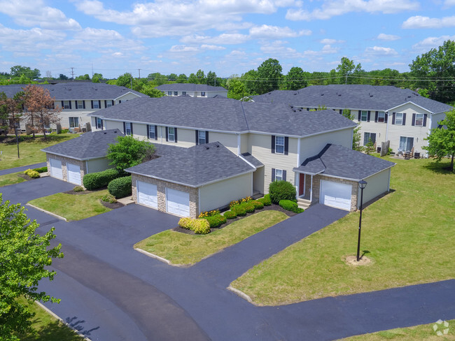 Building Photo - Oak Bend Commons Rental