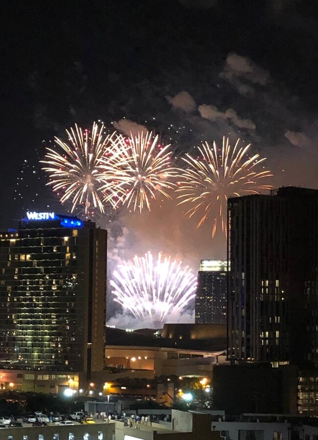 Photo - 700 12th Ave S