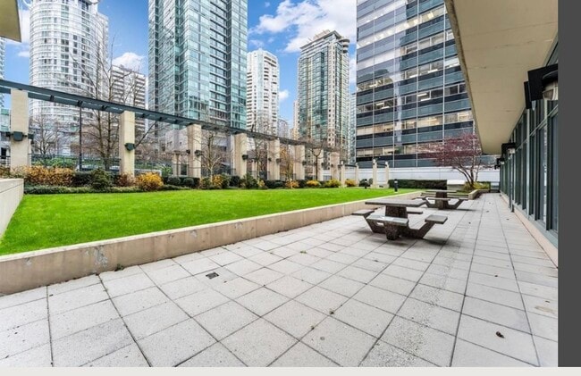 Photo - 1239 W Georgia St Unit #706