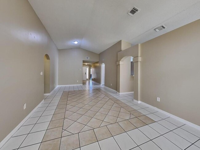 Building Photo - 16028 SW 86th Terrace Rental