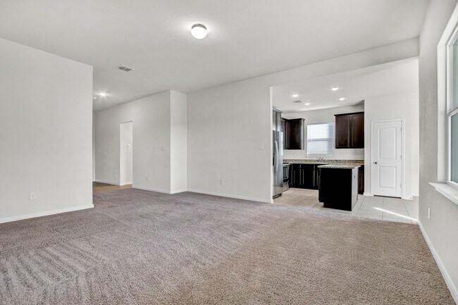 Photo - ***MOVE-IN SPECIAL: ONE WEEK FREE***Well-A...