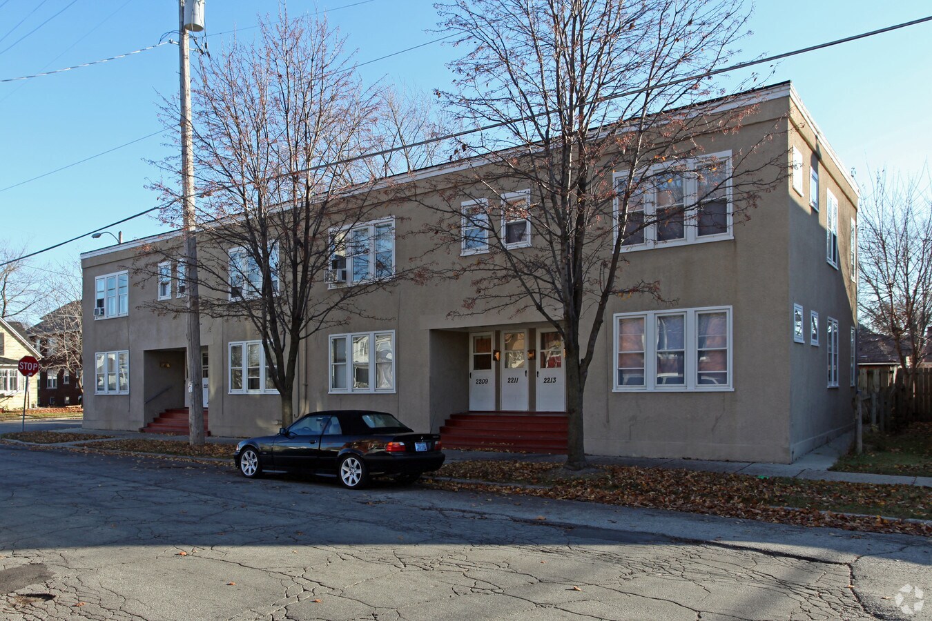 Photo - 2201-2215 65th St Apartments