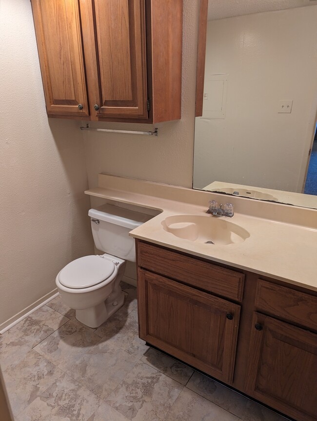 Photo - 10855 Meadowglen Ln Unit 1010