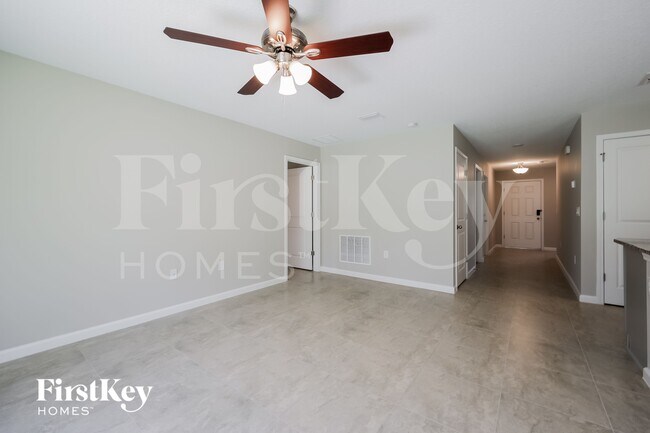 Photo - 513 Earhart Dr