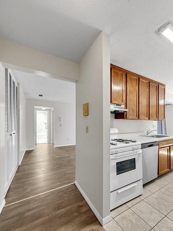 Photo - 32 Shrewsbury Green Dr Unit F