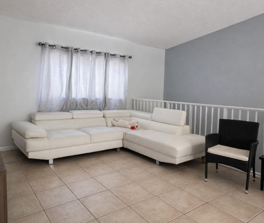 Photo - 2871 W 76th St