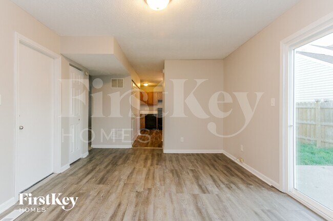 Photo - 5357 Traditions Dr