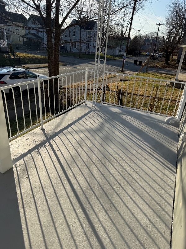 Photo - 6304 Desmond St