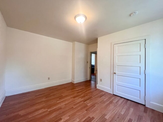 Photo - 626 12th Ave S Unit 3