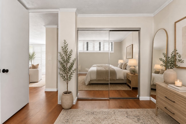 Photo - Wake Up to Stunning Mountain & Ala Wai Canal Views in the Heart of Waikiki