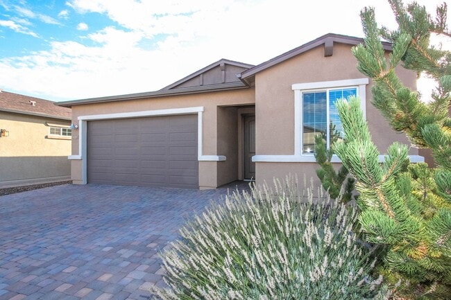 Photo - Four Bedroom Saddlewood Home