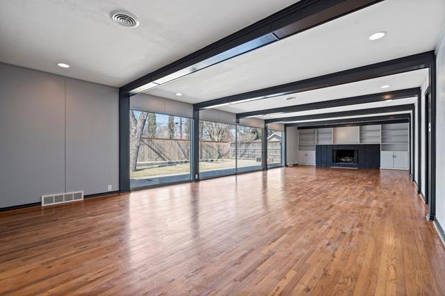 Photo - 6527 Axton Cir