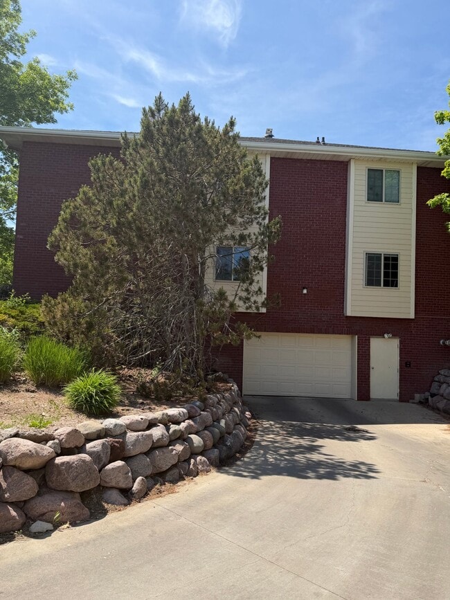 Photo - 1964 Parknoll Ln
